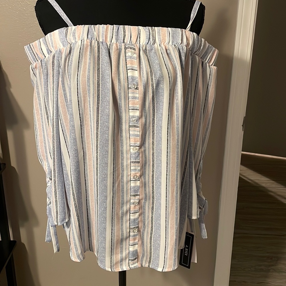 Off shoulder stripe blouse
